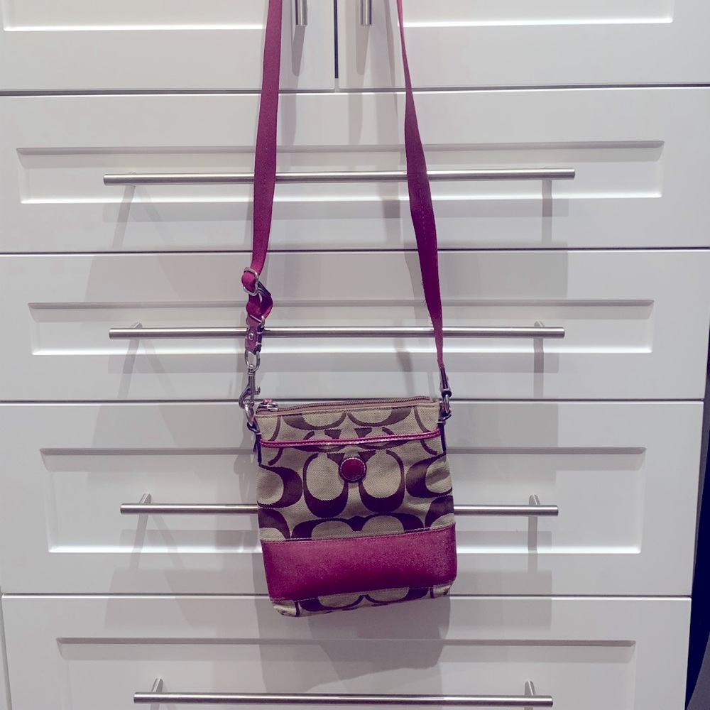 Coach signature print canvas crossbody purse